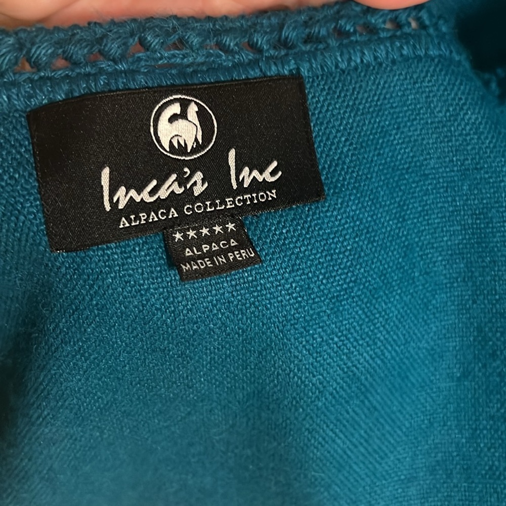 Brand New Peruvian Alpaca Ruana Size O/S - Picture 3 of 6
